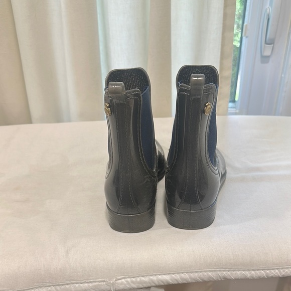 Lemon Jelly | Stylish Black Ankle Boots Good Condition - Picture 3 of 8